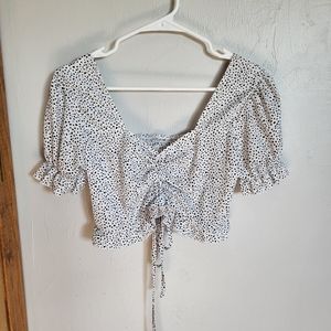 Polka dot puff sleeve crop shirt